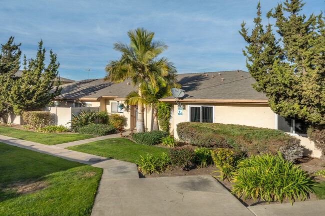 Tustin Park Villas