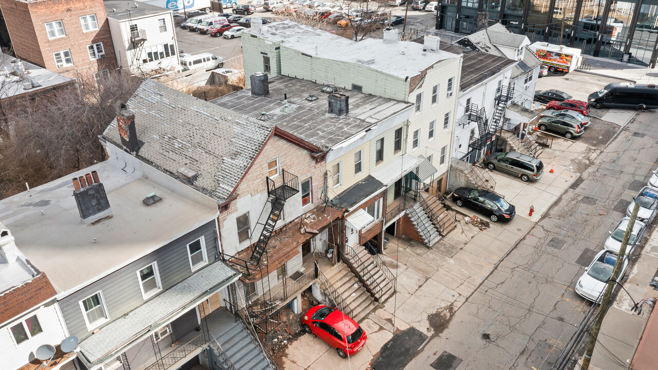 46 Cottage St in Jersey City, NJ - Building Photo