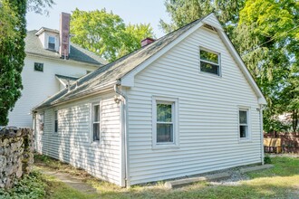 225 Main St in New Paltz, NY - Building Photo - Building Photo