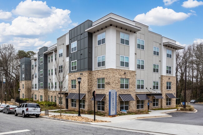 Symphony in Atlanta, GA - Foto de edificio - Building Photo