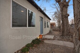 815 John St in Albuquerque, NM - Building Photo - Building Photo