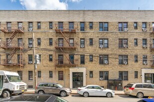 8642 Saint James Ave in Flushing, NY - Building Photo