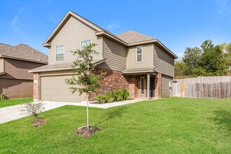 8627 Tesoro Hills in San Antonio, TX - Building Photo - Building Photo