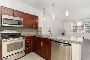 5440 Leary Ave NW in Seattle, WA - Building Photo