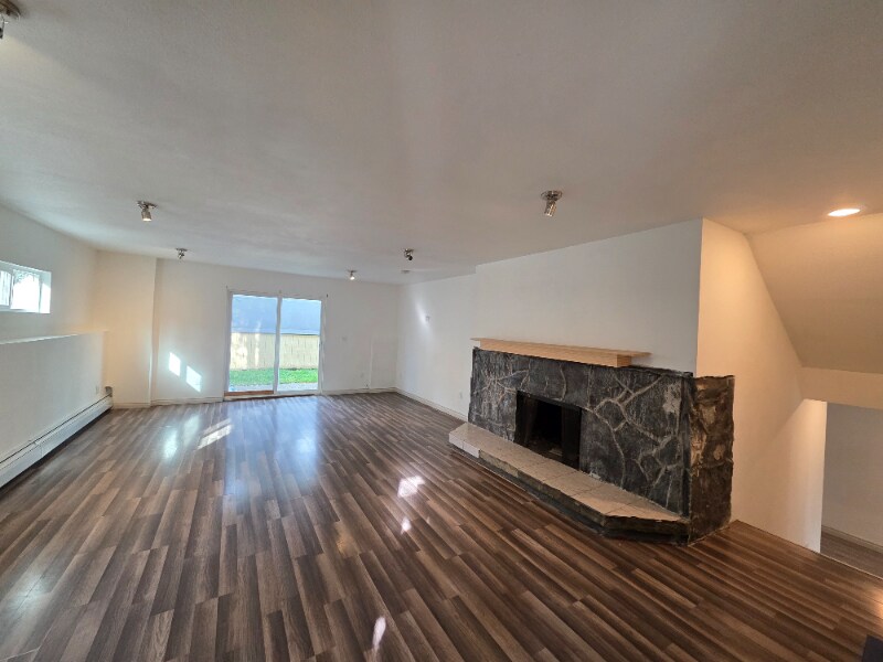 2216 Culver Pl in Anchorage, AK - Building Photo