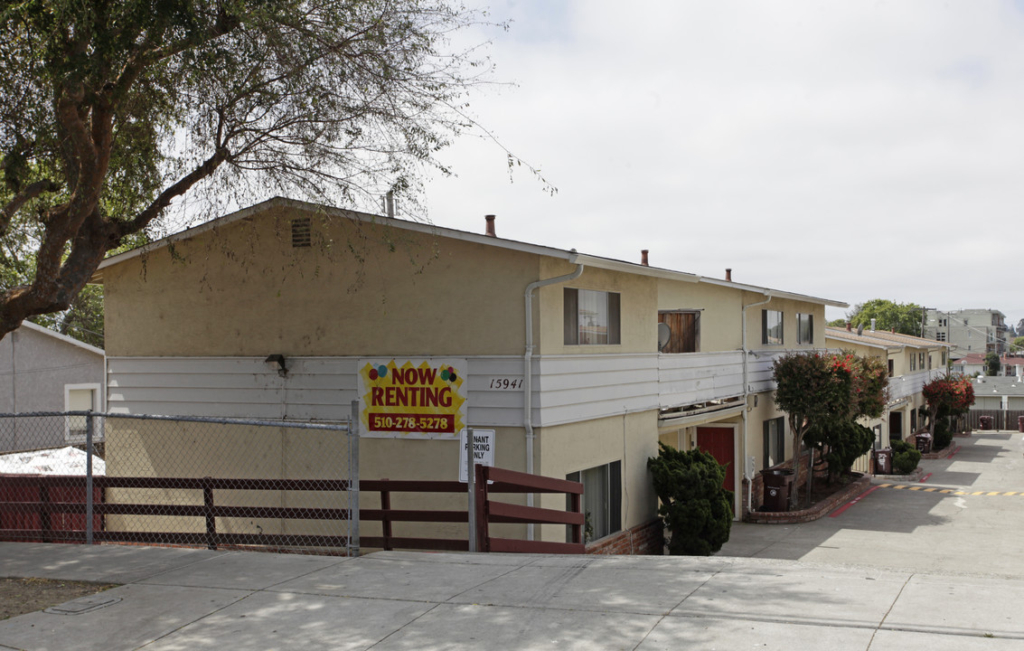 15941 Marcella St in San Leandro, CA - Foto de edificio