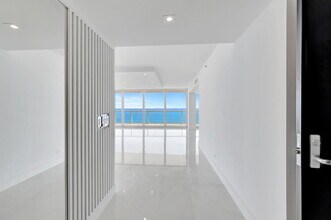 3505 S Ocean Blvd in Highland Beach, FL - Building Photo - Building Photo
