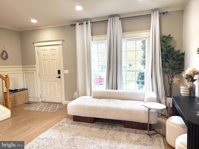 21201 Sundial Ct in Broadlands, VA - Building Photo - Building Photo