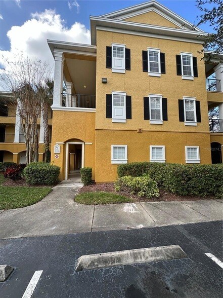 3567 Conroy Rd in Orlando, FL - Building Photo