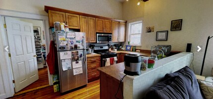 349 Broadway, Unit 1 in Somerville, MA - Building Photo - Building Photo