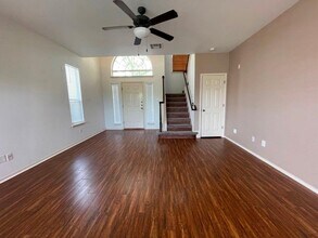 10520 Dunham Forest Rd in Austin, TX - Building Photo - Building Photo