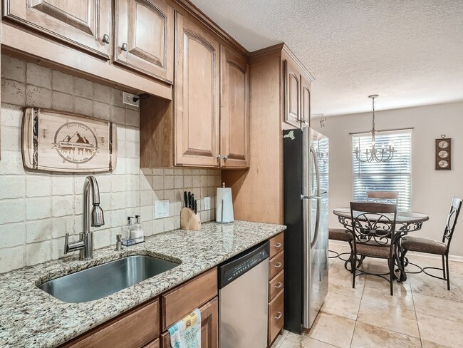 property at 7665 E Eastman Ave
