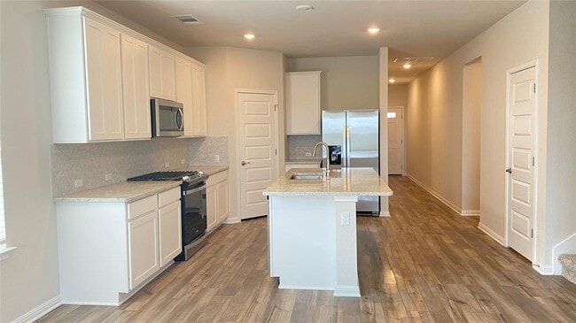 275 El Capitan Lp in Dripping Springs, TX - Building Photo - Building Photo