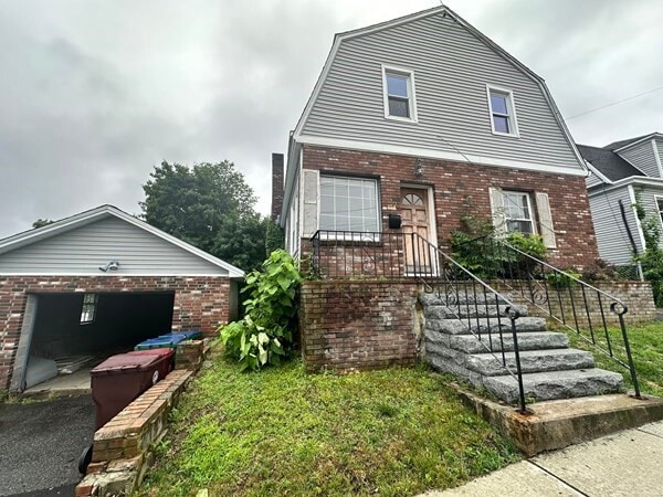 354 University Ave, Unit 354 University Ave in Lowell, MA - Building Photo - Building Photo