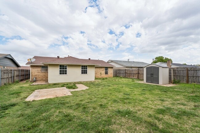 8432 NW 92nd St in Oklahoma City, OK - Building Photo - Building Photo