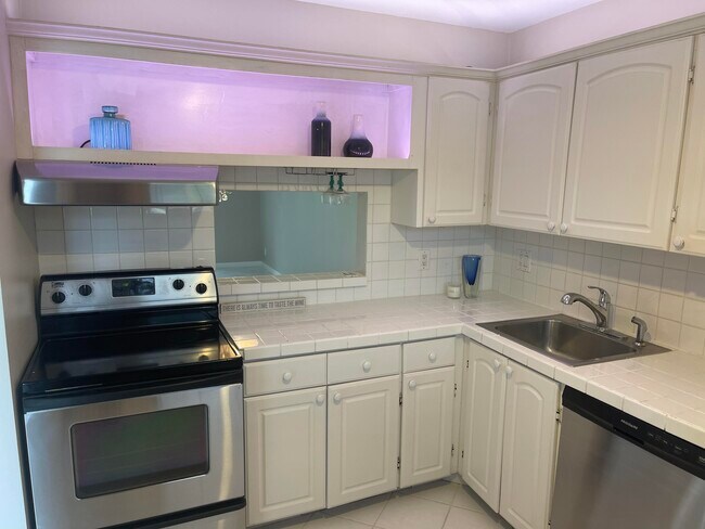 property at 829 Camino Rd
