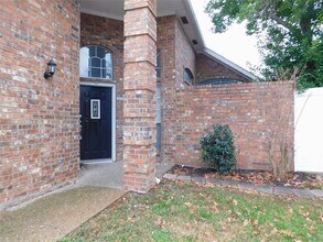 18939 Westwood Pl in Dallas, TX - Building Photo - Building Photo