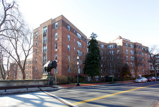 Gateway Georgetown Condos in Washington, DC - Building Photo - Building Photo