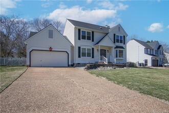 3416 Indian Path in Williamsburg, VA - Building Photo - Building Photo