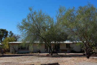 2230-2248 E Prince Rd in Tucson, AZ - Building Photo - Building Photo