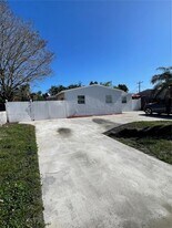 1531 N 69th Terrace in Hollywood, FL - Building Photo