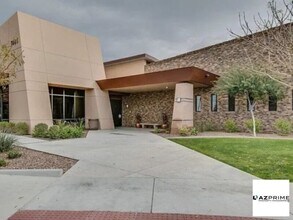 2757 E Runaway Bay Pl in Gilbert, AZ - Building Photo - Building Photo