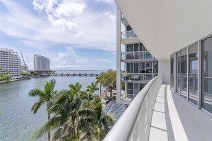 495 Brickell Ave, Unit BAY407 in Miami, FL - Building Photo