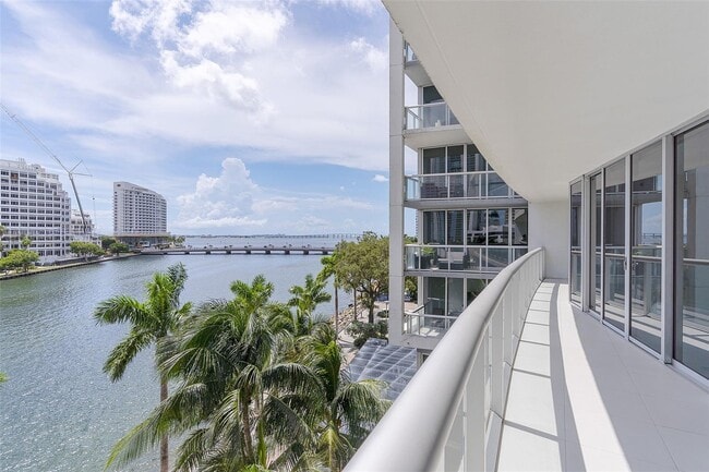 property at 495 Brickell Ave