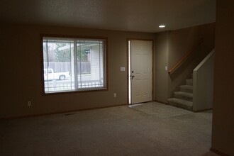 6412 NE 78th Ave in Vancouver, WA - Building Photo - Building Photo