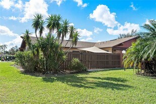 15467 Crystal Lake Dr in North Fort Myers, FL - Building Photo