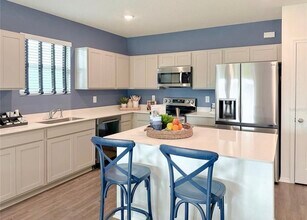 4425 Boxelder Ave in Parrish, FL - Foto de edificio - Building Photo