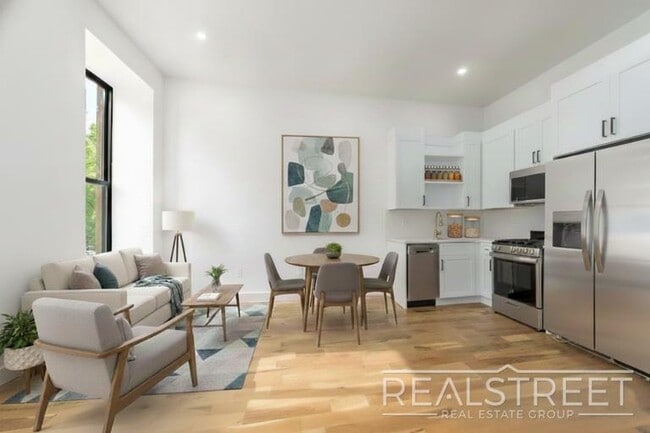 Stunning New 2 Bed 2 Bath with Backyard in Bed Stuy Townhouse