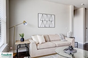 5810 Worth Pkwy in San Antonio, TX - Building Photo