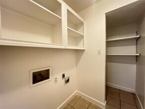 2800 Keller Springs Rd in Carrollton, TX - Building Photo - Building Photo