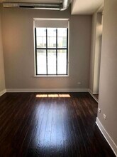 1338 S Michigan Ave-Unit -03 in Chicago, IL - Building Photo - Building Photo