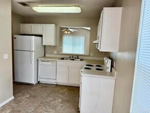 213 Valdosta Ave in Pensacola, FL - Building Photo - Building Photo