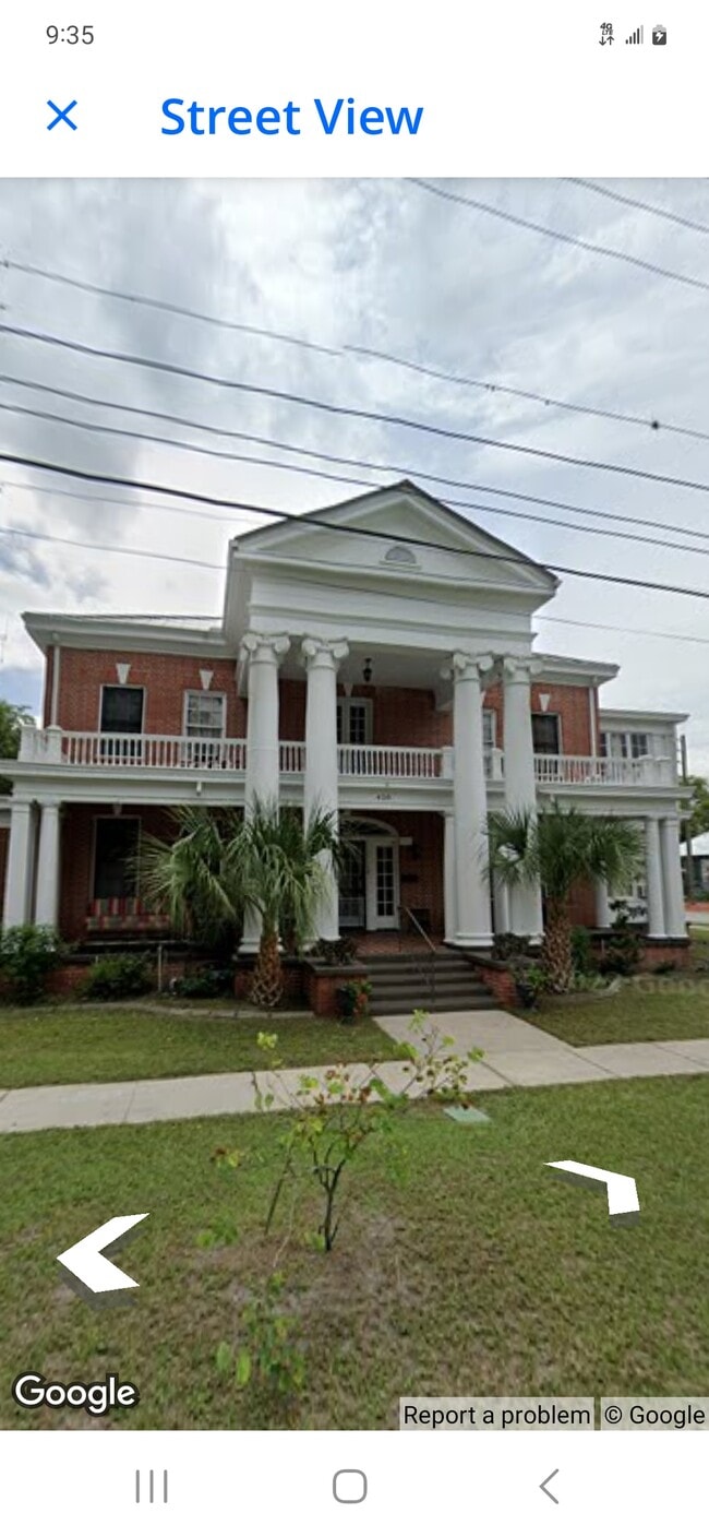 property at 420 W Sumner St