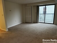 5 Elmer St, Unit 401 in Cambridge, MA - Building Photo - Building Photo