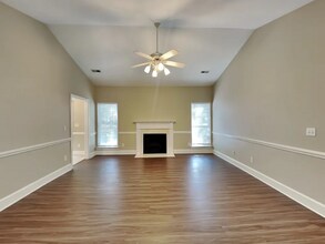 10308 Waxhaw Hwy in Waxhaw, NC - Foto de edificio - Building Photo