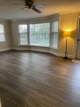 204 Glen Echo Dr, Unit 1 in Norfolk, VA - Building Photo - Building Photo