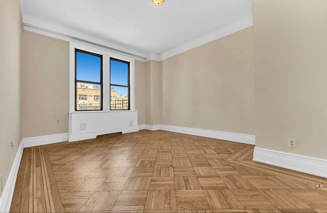 220 W 98th St in New York, NY - Building Photo - Building Photo