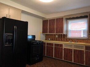 4619 W Fond du Lac Ave-Unit -4619 in Milwaukee, WI - Building Photo - Building Photo