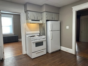 296 Brown St in Wilkes-Barre, PA - Building Photo - Building Photo