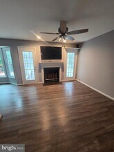 8235 Tall Timber Dr in Gainesville, VA - Building Photo - Building Photo