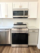 8 Port W Ct in Swansboro, NC - Building Photo - Building Photo