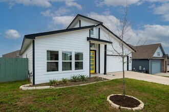 16512 Fetching Ave in Manor, TX - Building Photo - Building Photo