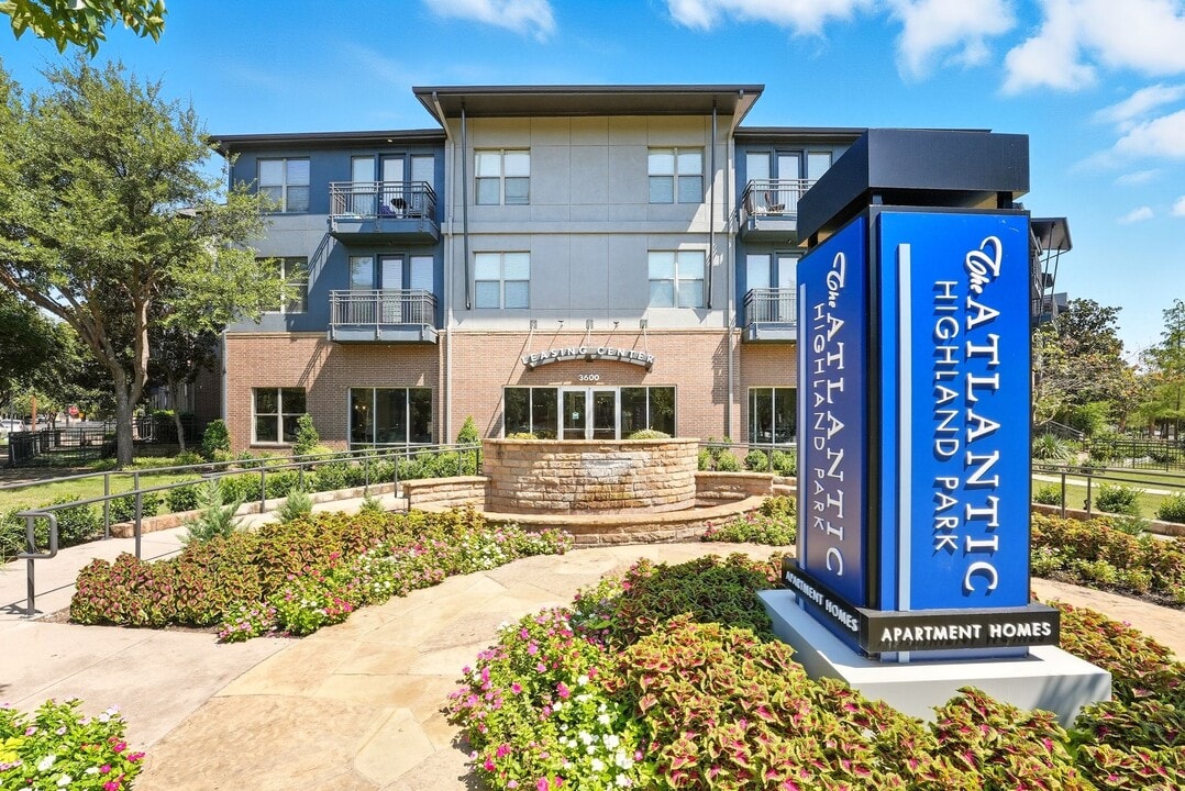 The Atlantic Highland Park in Dallas, TX - Foto de edificio