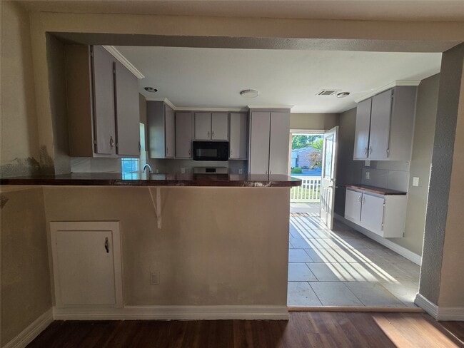 19736 Dunbar Ave in Humble, TX - Building Photo - Building Photo