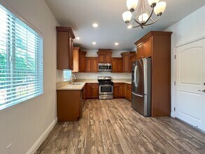 9108 Florence Ave in Downey, CA - Building Photo - Building Photo