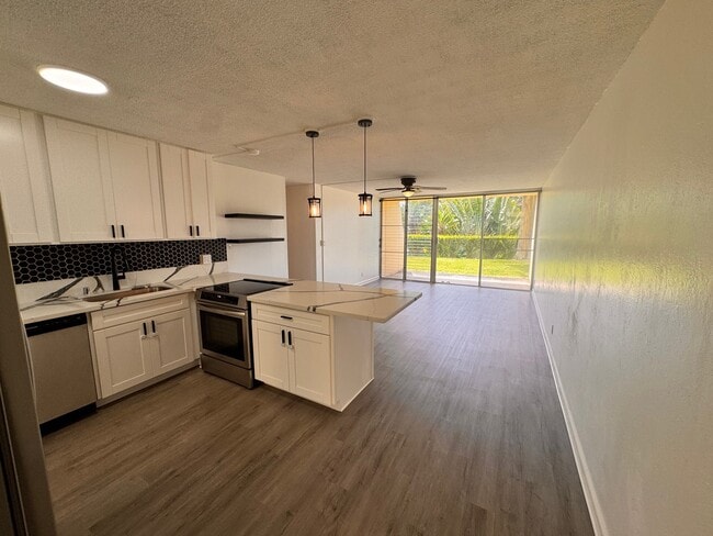 property at 95-2052-2052 Waikalani Pl